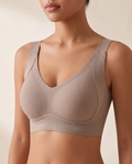 Biustonosz Push-up V-neck beżowy khaki - modelka